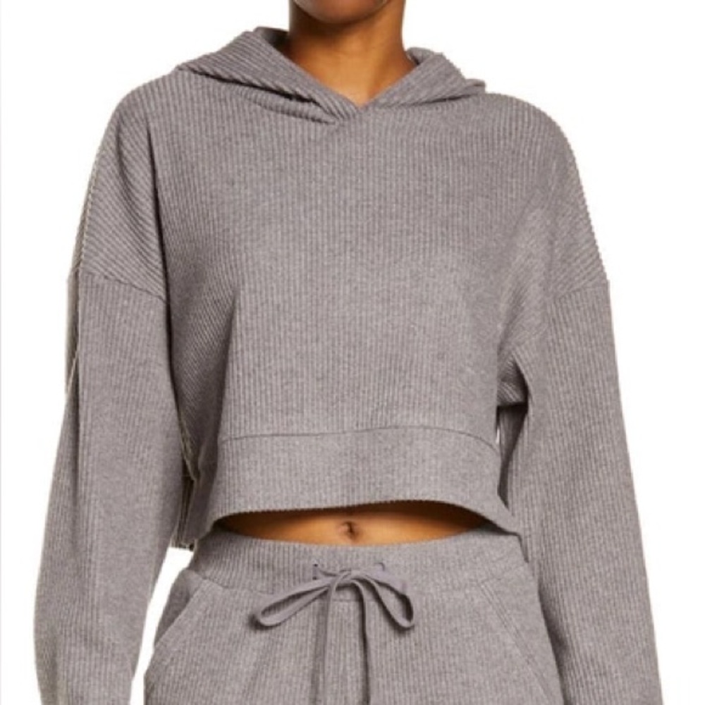 ALO Yoga Gray Cropped Ribbed Hoodie
